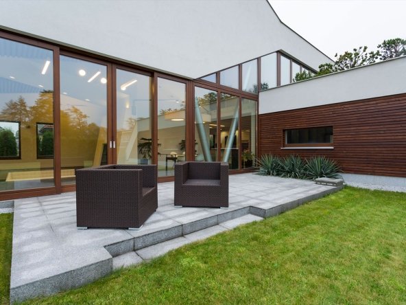 Renovated apartment at last floor