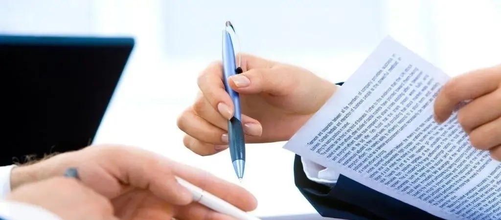 Contract Drafting & Review — Legal Services on Marion Real Estate