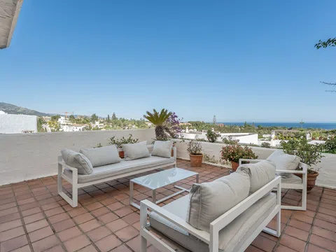 Flat / apartment in Calle Sierra Bermeja, Lomas de Marbella Club, Marbella