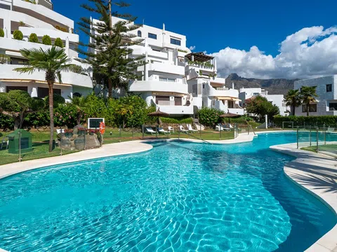 Duplex in CL Sierra Bermeja-lo Ma Club, Lomas de Marbella Club, Marbella