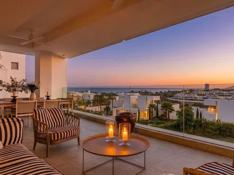 Flat / apartment in Calle Sand, Santa Clara, Marbella